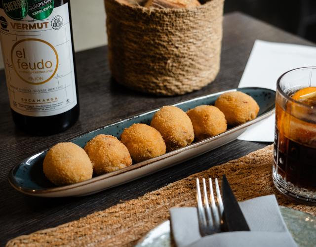 restaurante clásico de la hostelería gijonesa cocina asturiana de autor